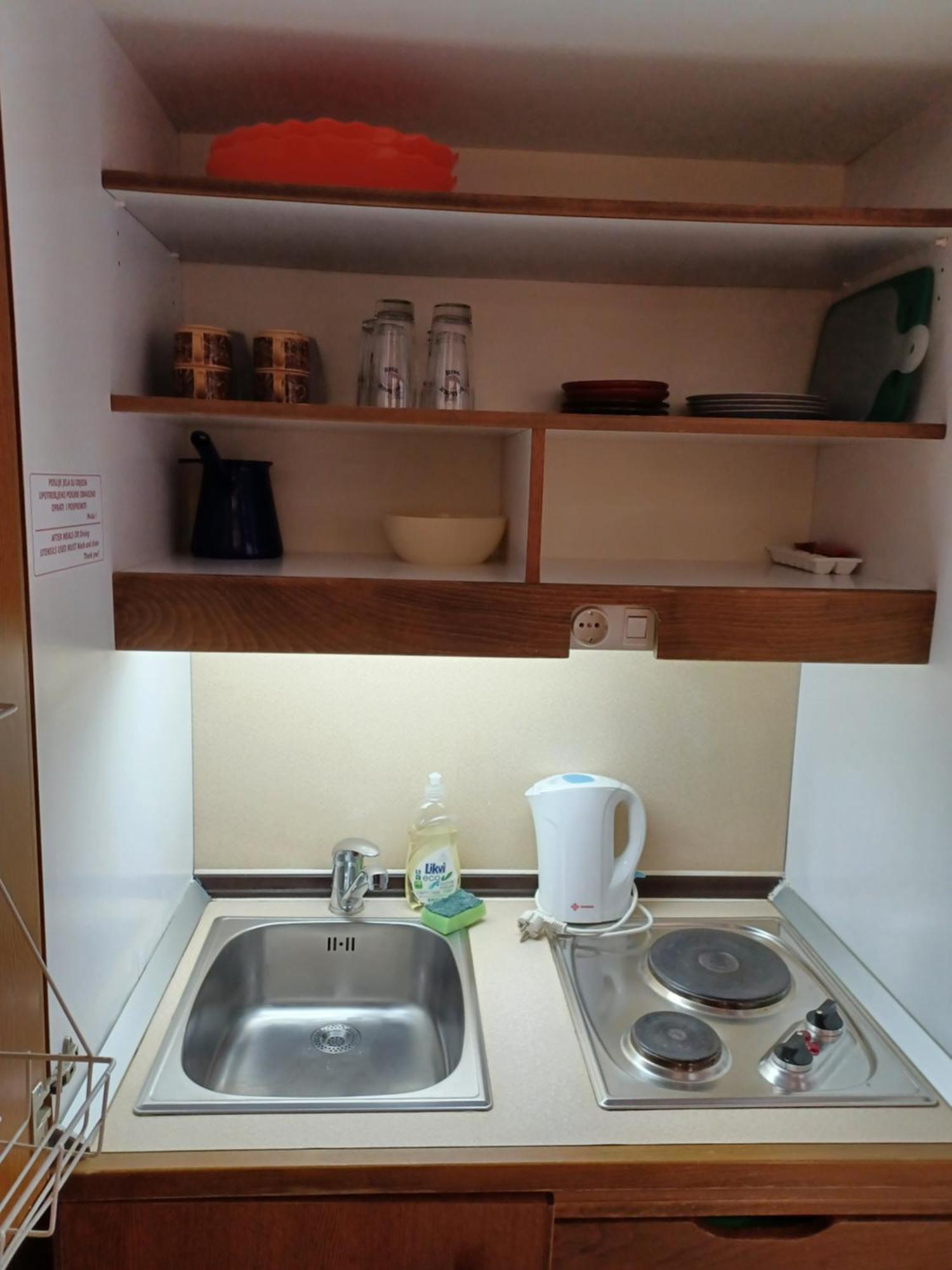 Apartments Emilija Makarska Bagian luar foto