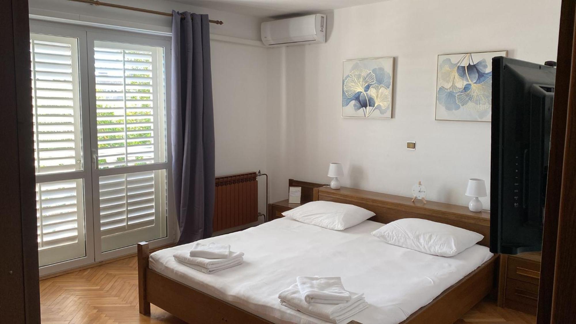 Apartments Emilija Makarska Ruang foto